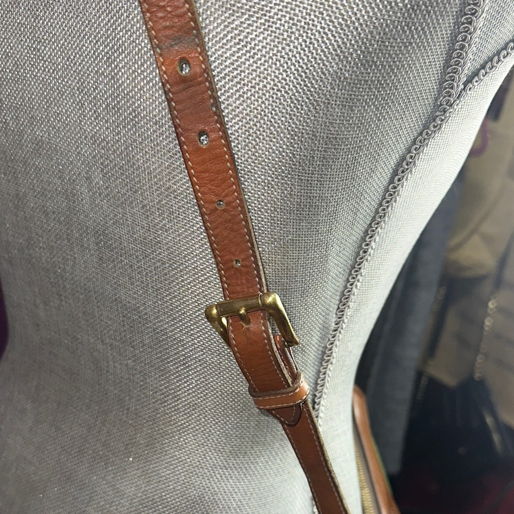 Dooney & Bourke Green and Tan Leather Crossbody Bag - Picture 12 of 15